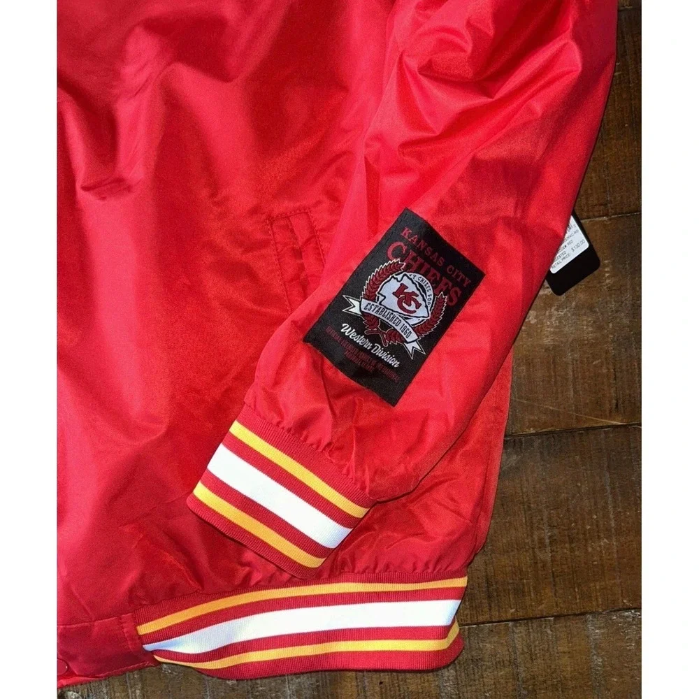 Kansas City KC‎ Chiefs Red Varsity Bomber Jacket Large NWT